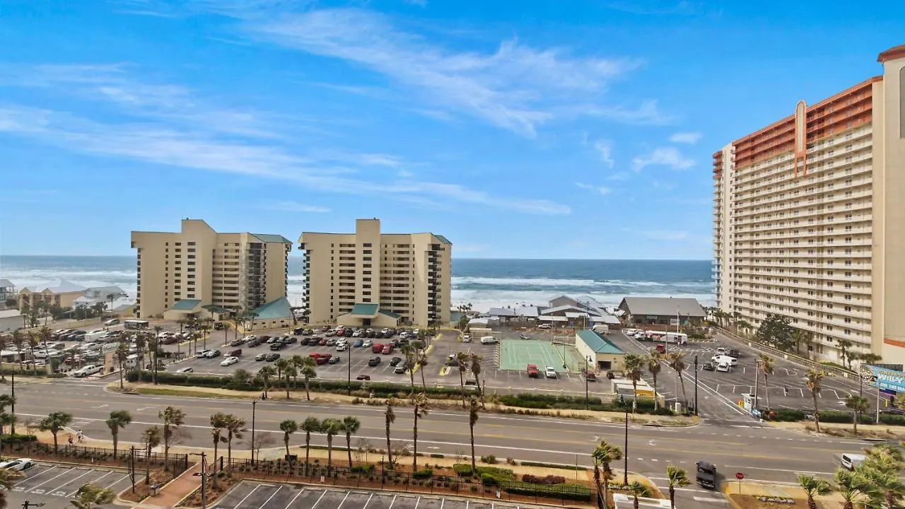 Holiday home Some Beach Some Where At Laketown Wharf #825 By Nautical Properties Panama City Beach